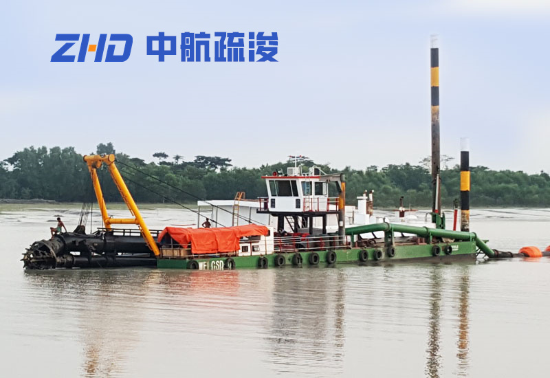 绞吸式挖泥船