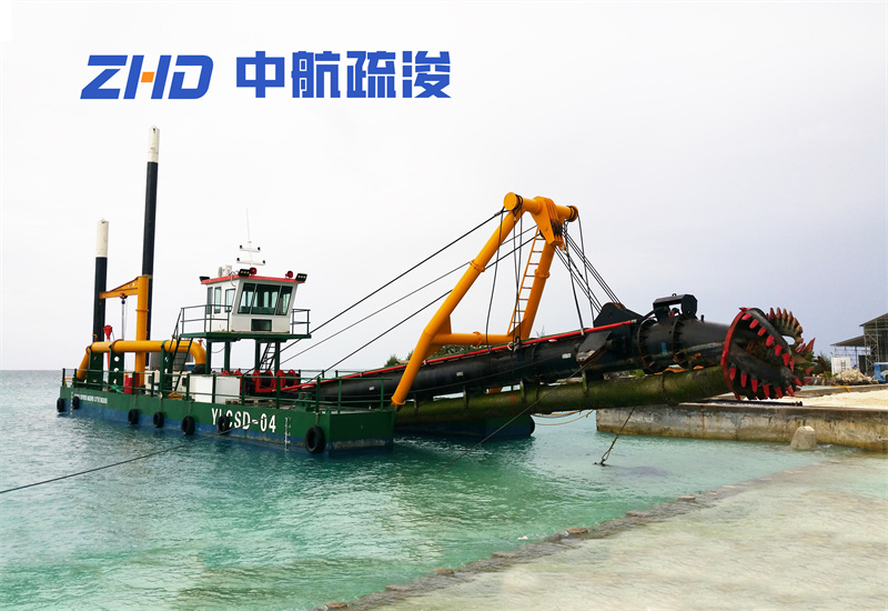 马尔代夫第二条绞吸式挖泥船